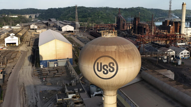 Biden bloque l'acquisition de US Steel par Nippon Steel