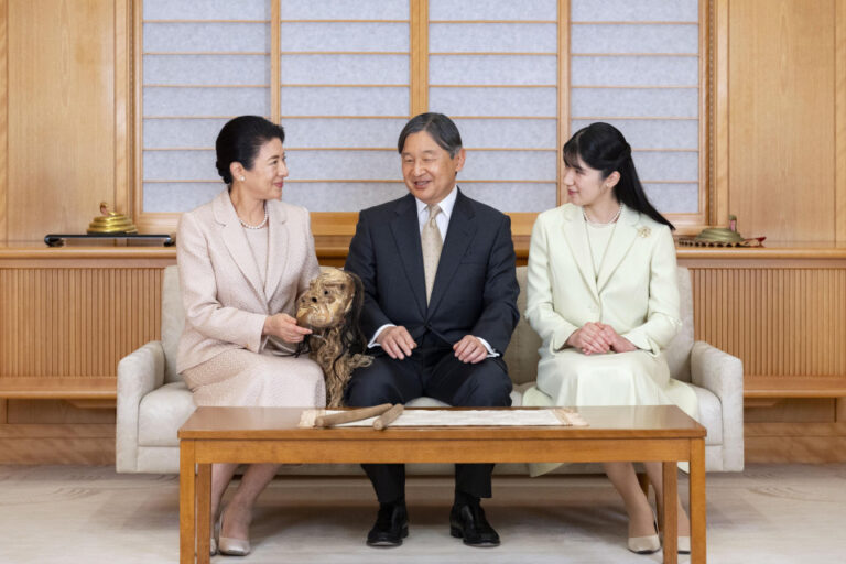 L'empereur du Japon appelle à l'unité en 2025 face aux défis actuels