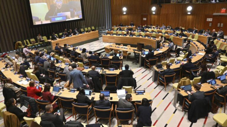 Confab du traité des Nations Unies pour déclarer une résolution plus forte pour le monde sans nucléaire