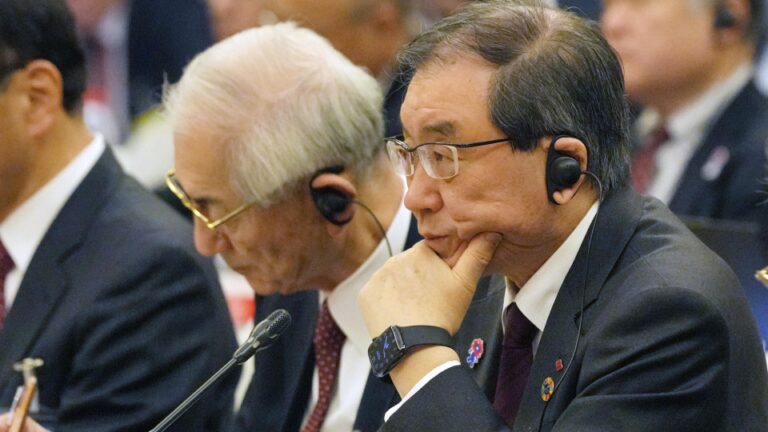 Les chefs d'entreprise du Japon exhorte la Chine à aborder la surproduction