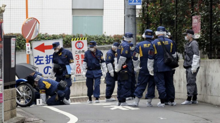 Femme tuée à Tokyo alors que le streaming a poignardé plus de 30 fois