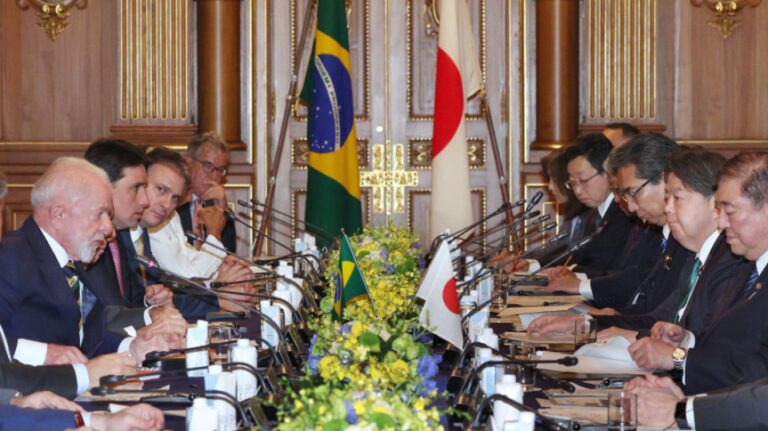 Japon, leaders du Brésil pour stimuler les liens stratégiques dans le cadre d'un nouveau plan à 5 ans