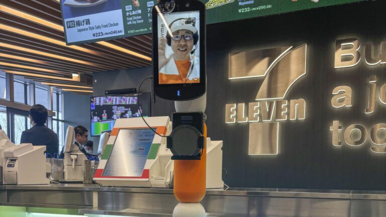 7-Eleven Stores of Future Open à Osaka Expo, avec des robots Avatar