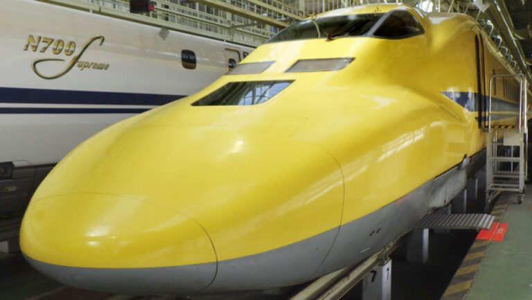 Chance de toucher le train à grande vitesse « Doctor Yellow », icône chanceuse au Japon