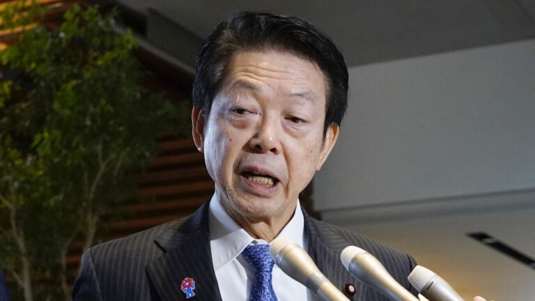 Japon profondément préoccupé par les tarifs réciproques américains, demande le retrait
