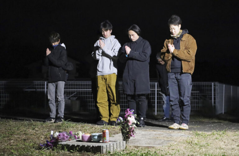 Kumamoto marque le 9e anniversaire des tremblements de terre mortels
