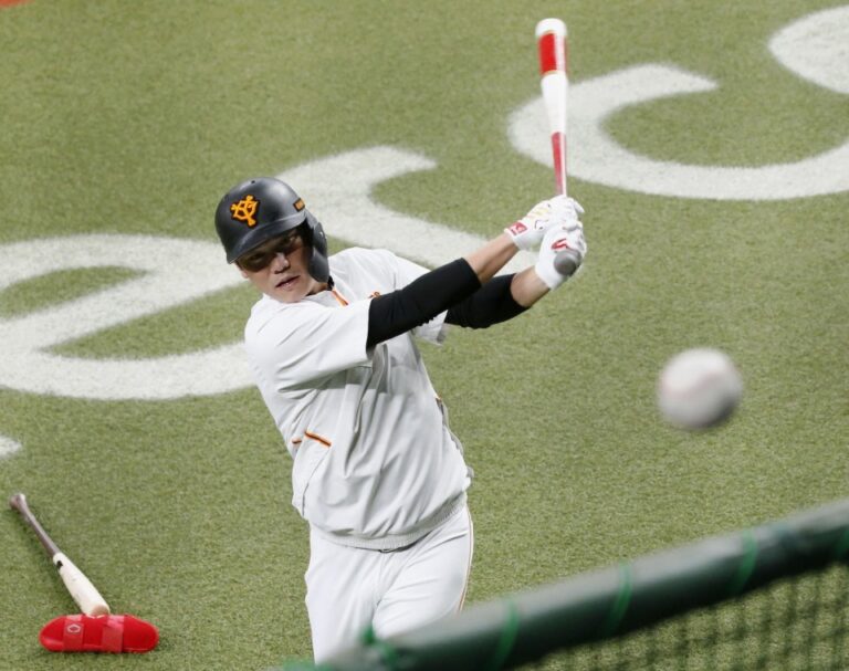 La star du baseball Hayato Sakamoto a dit de rembourser les impôts sur 240 mil. revendications yen