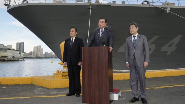 Le Japon PM a établi des «relations de confiance» avec le Vietnam, les dirigeants philippins