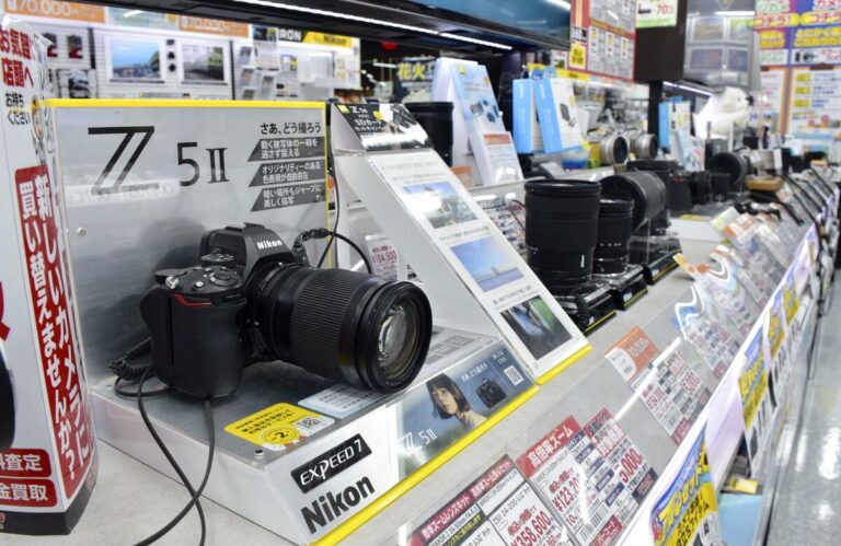Les fabricants de caméras japonaises accélèrent les files d'attente sans miroir au milieu de la demande croissante