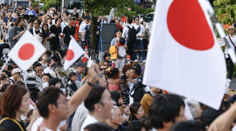 Les résidents étrangers pèsent sur le slogan « Japonais First »