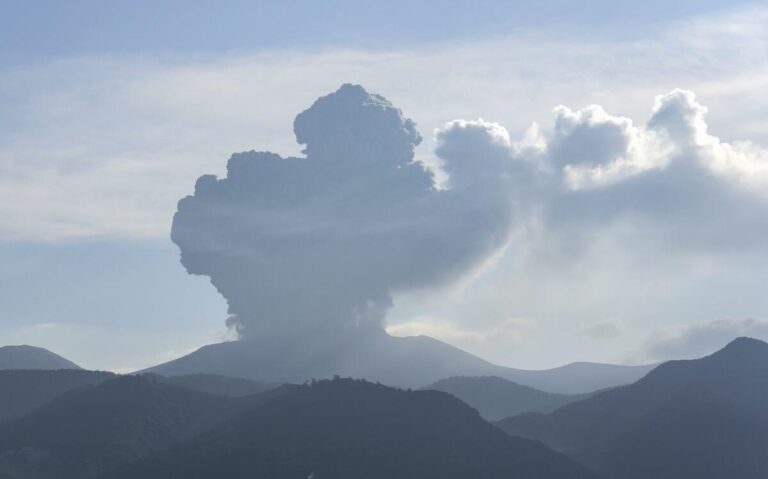 Mt. Shinmoe, dans le sud-ouest du Japon