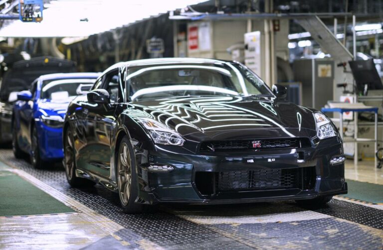 Nissan en difficulté met fin à la production de voitures de sport GT-R après 18 ans