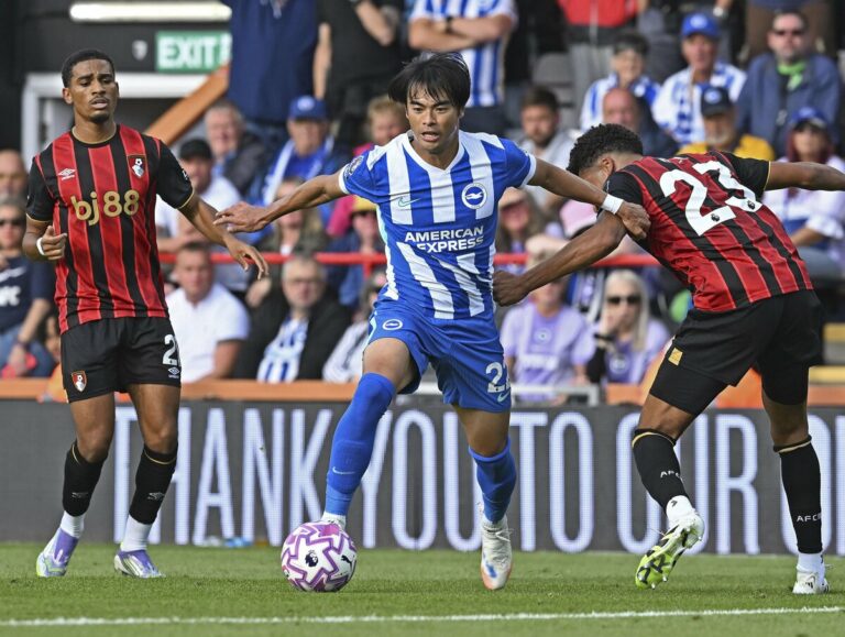 Brighton's Mitoma Nets 1er but, Minamino sur la cible à nouveau
