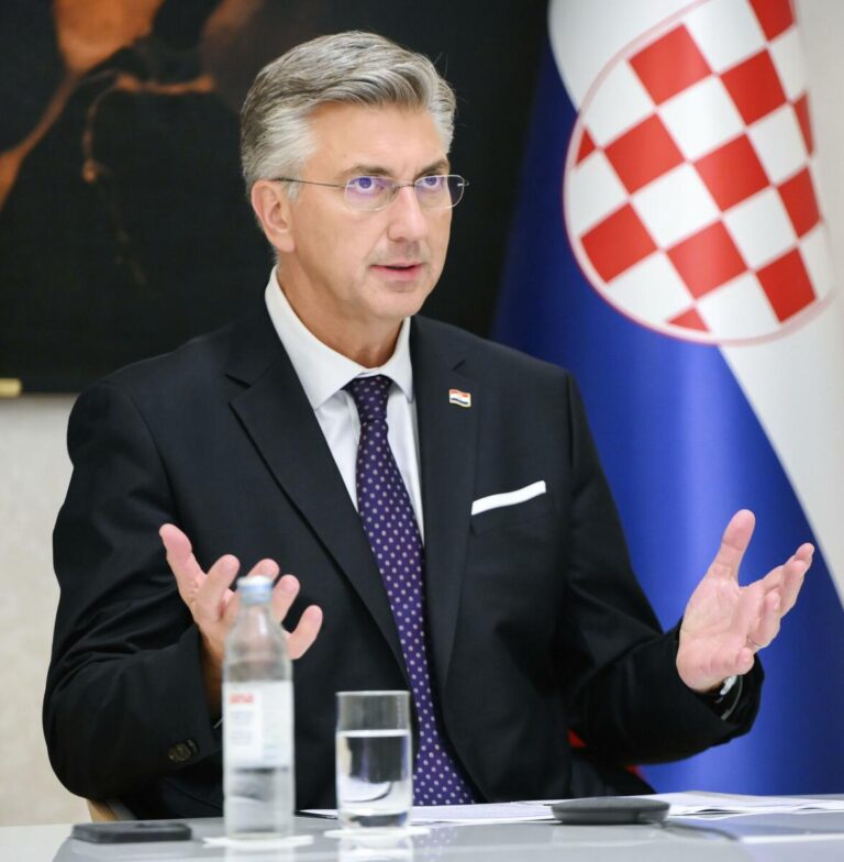 Croatie PM lance les vols directs, les investisseurs WOOS avant la visite du Japon