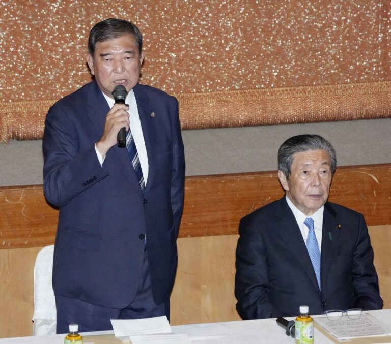 Le Parti au pouvoir au Japon promet de « redémarrer à partir de zéro » dans le rapport d'examen électoral