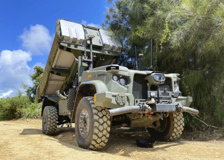 US Marines au Japon pour continuer à entraîner des troupes à utiliser un nouveau système de missiles