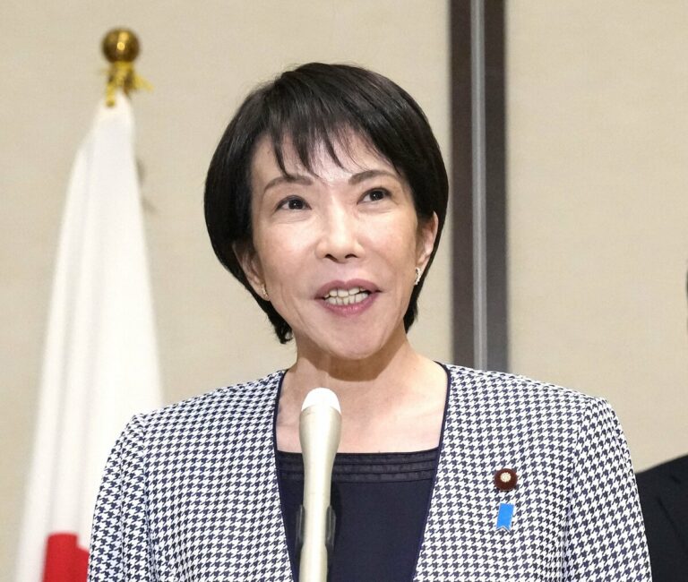 Le Premier ministre japonais Takaichi et Trump s'entretiennent par téléphone et conviennent de renforcer leur alliance