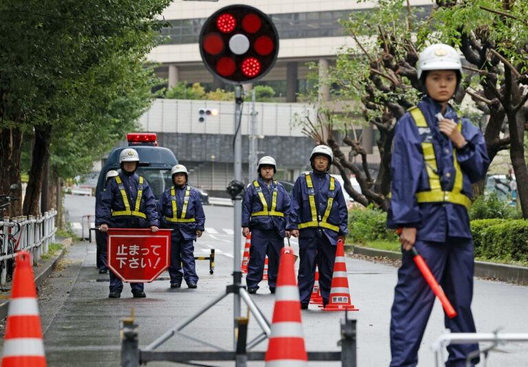 Tokyo en état d'alerte pour la visite de Trump au milieu des risques d'attaque de tireurs d'élite et de loups solitaires