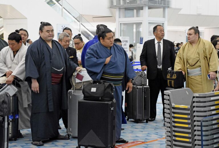 Yokozuna Onosato parmi les premiers lutteurs à partir pour une tournée à Londres