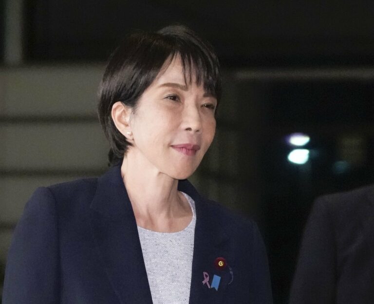 Le Premier ministre japonais Takaichi envisage de revoir les principes de longue date sur les armes non nucléaires