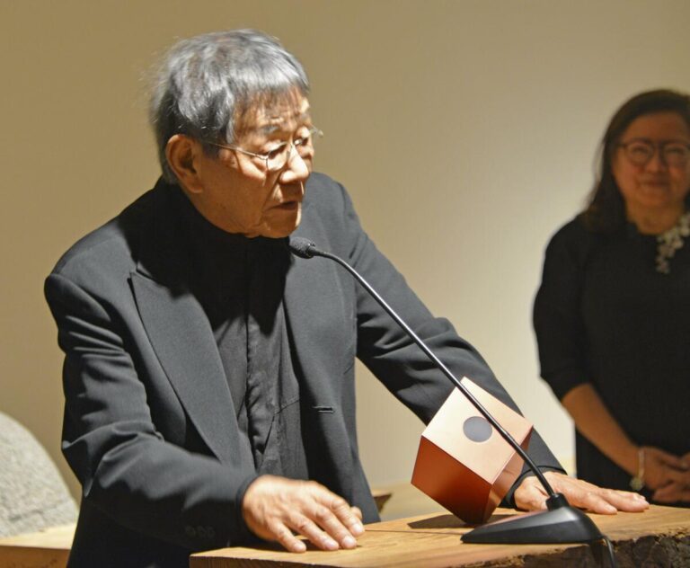 Le sculpteur japonais Kan Yasuda reçoit le prix Isamu Noguchi