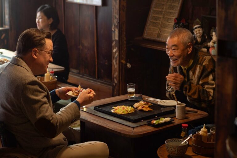 « Rental Family » met en lumière des entreprises japonaises réelles qui proposent des services à leurs proches et à leurs amis.