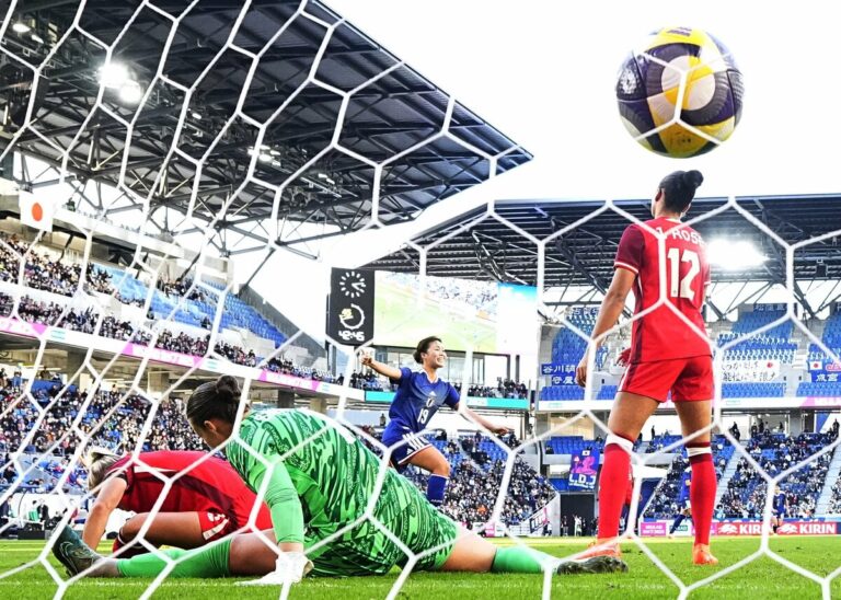 Tanikawa brille alors que le Japon domine le Canada en match amical à domicile