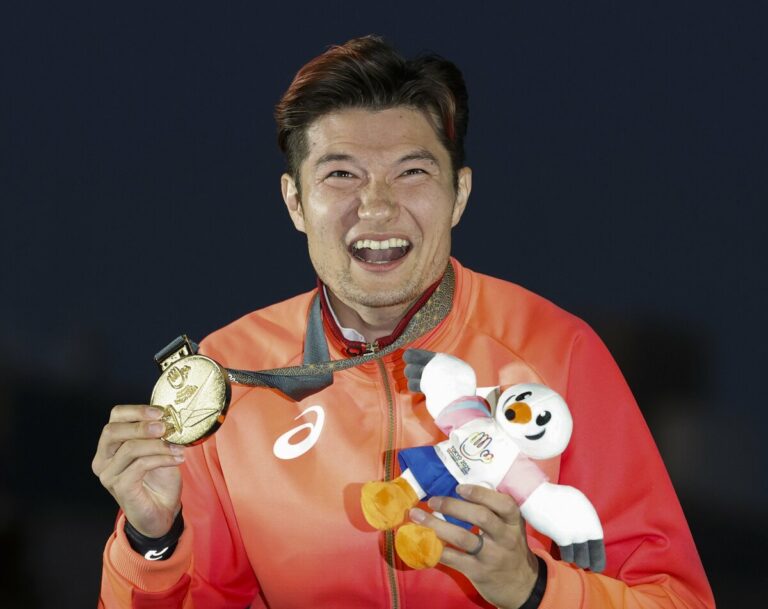 Yamada remporte la première médaille d'or pour le Japon au 400 m masculin en athlétisme