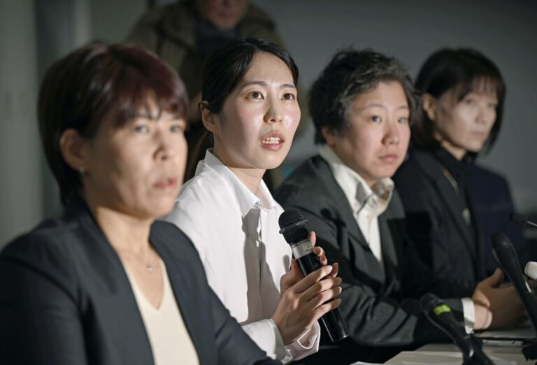 L'association Shogi présente ses excuses à la championne et révise les règles de grossesse