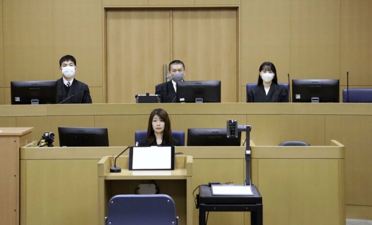 Les procureurs exigent la perpétuité pour le tireur de l'ancien Premier ministre japonais Abe