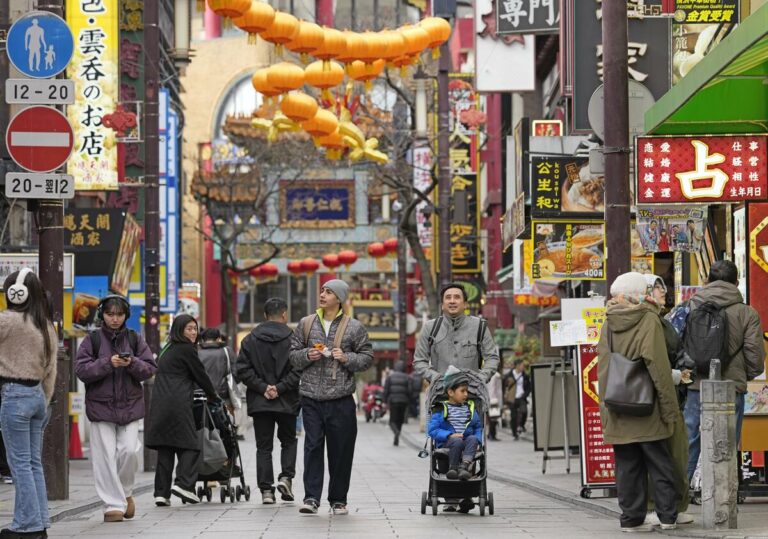 Le nombre record de visiteurs étrangers au Japon 2025 atteint 42,7 millions, les dépenses atteignant un niveau record