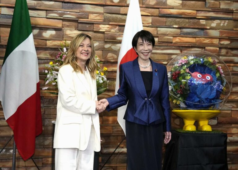 Les dirigeants japonais et italiens conviennent de renforcer la chaîne d'approvisionnement en minéraux essentiels