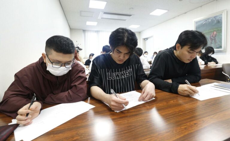 Les résidents étrangers représentent 9,5 % des personnes dans la vingtaine au Japon