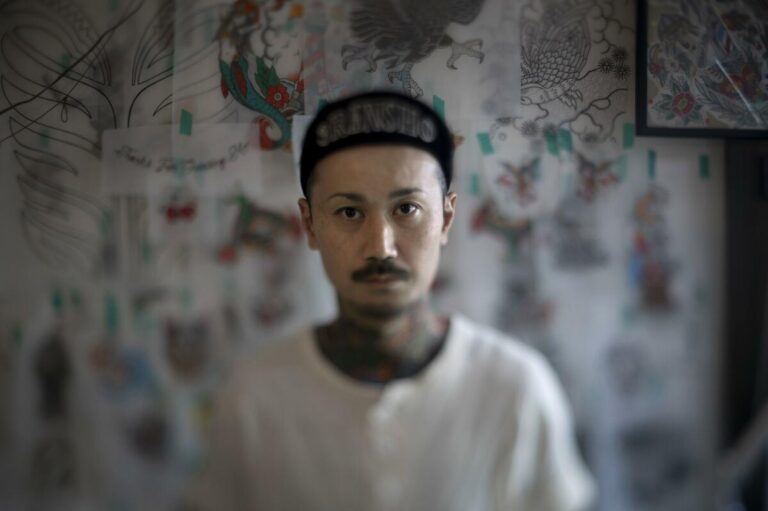 Malgré une victoire juridique, les tatoueurs japonais restent stigmatisés
