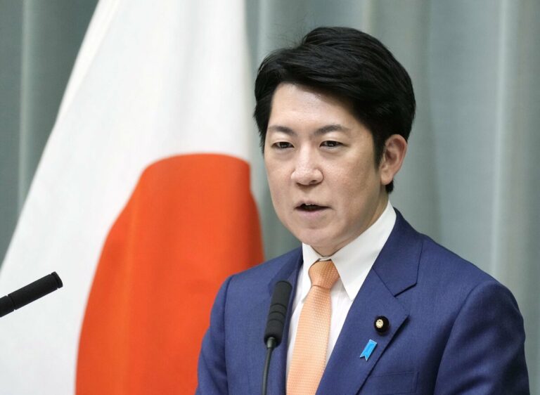 Le gouvernement japonais proteste fermement contre l'interdiction des exportations chinoises et exige le retrait