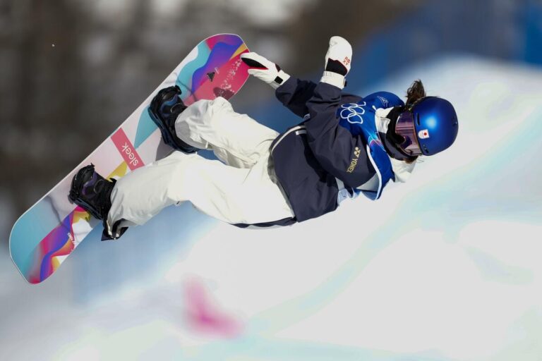 Shimizu e Kudo, 16 anni, guidano il quartetto giapponese alla finale dell'halfpipe