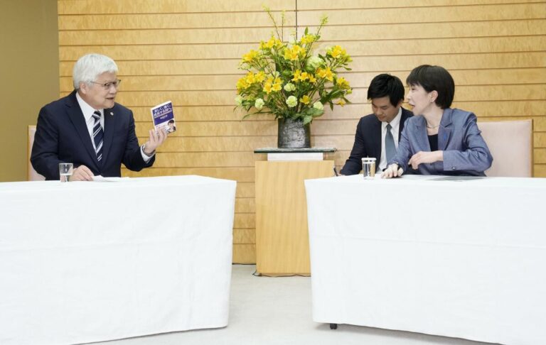 TSMC de Taiwan informe le Premier ministre japonais de son intention de produire des puces avancées à Kumamoto