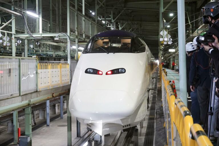 JR East lance le premier service de fret shinkansen au Japon