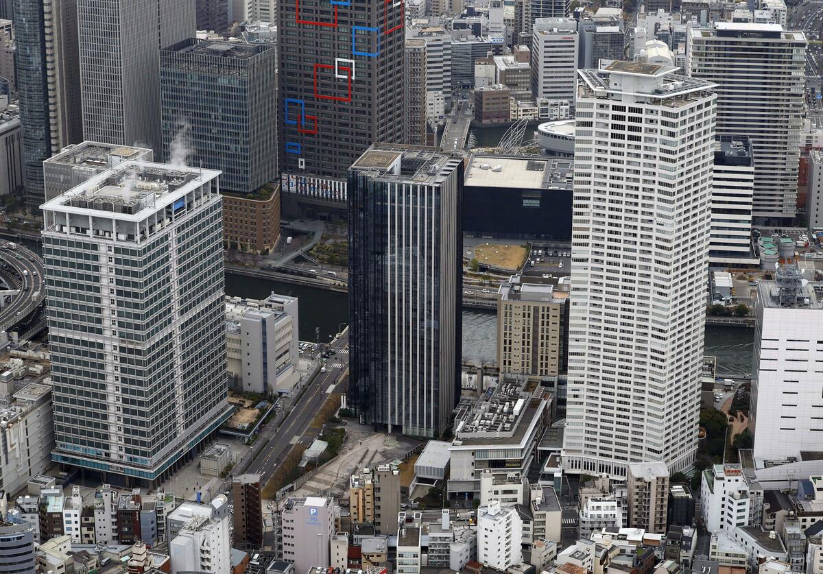 En Japón, algunos sospechosos detenidos se niegan a ser entregados a la fiscalía.