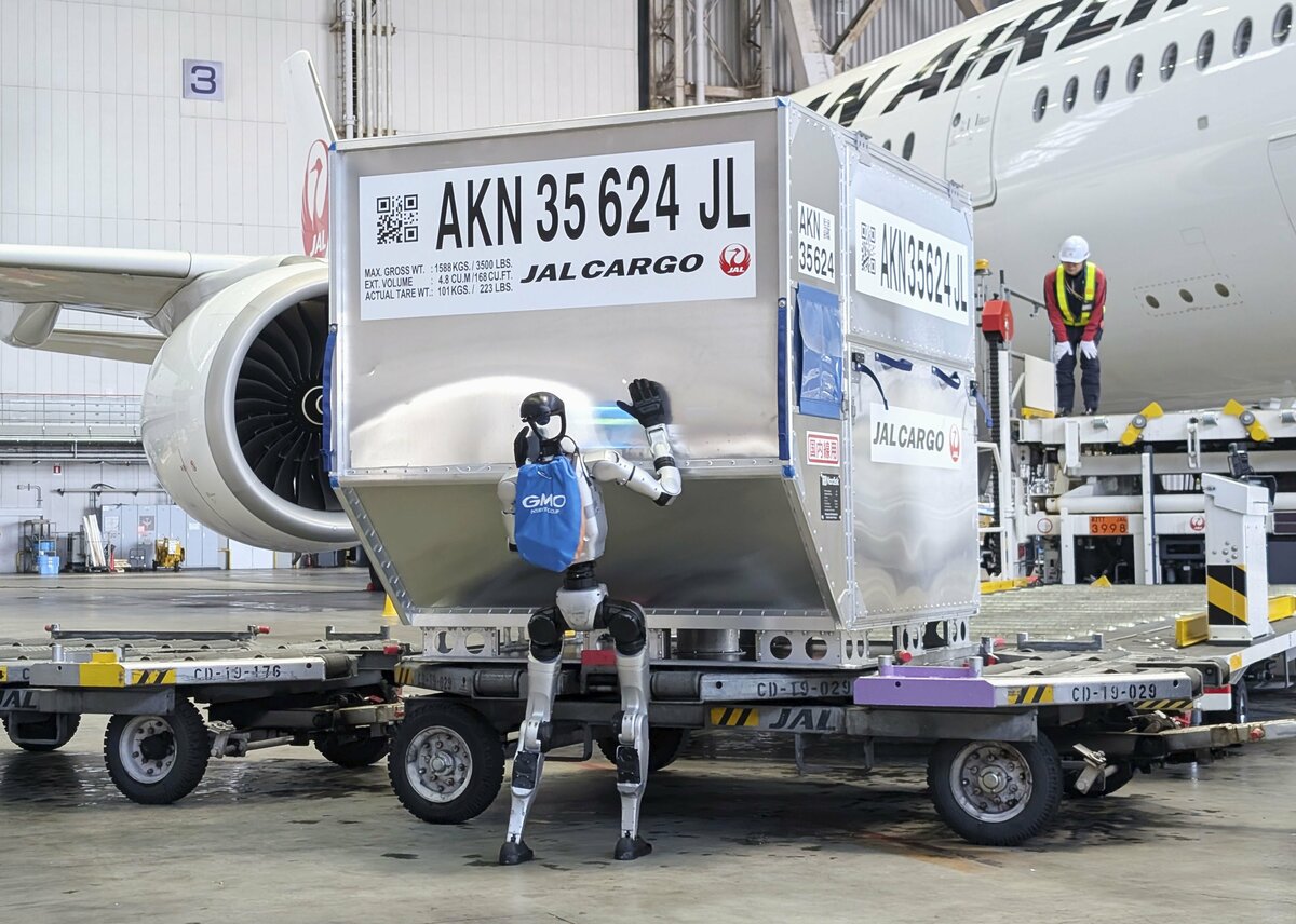 JAL e OGM testeranno l'utilizzo di robot umanoidi per le operazioni a terra negli aeroporti.