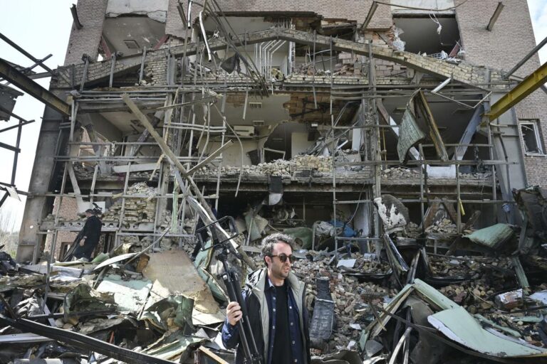 Le Japon organise des pourparlers avec le dirigeant iranien alors que les tensions au Moyen-Orient s'accentuent
