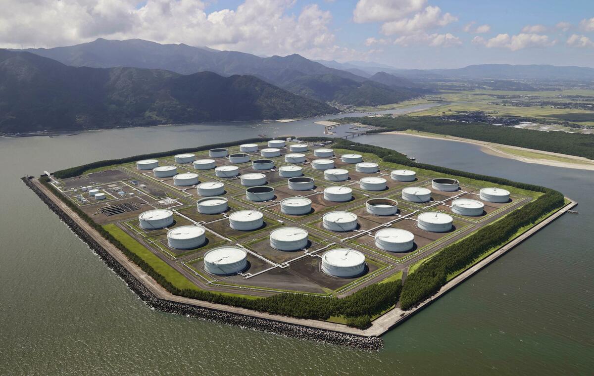 A partire dal 1° maggio, il Giappone inizierà a rilasciare riserve petrolifere aggiuntive sufficienti per 20 giorni.