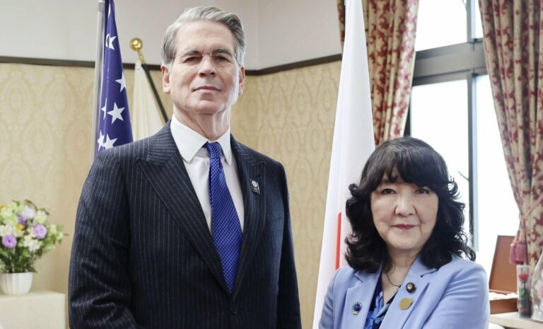 Le Japon et les États-Unis confirment une coordination étroite sur les devises après leur intervention 6 Le Japon et les États-Unis confirment une coordination étroite sur les devises après leur intervention