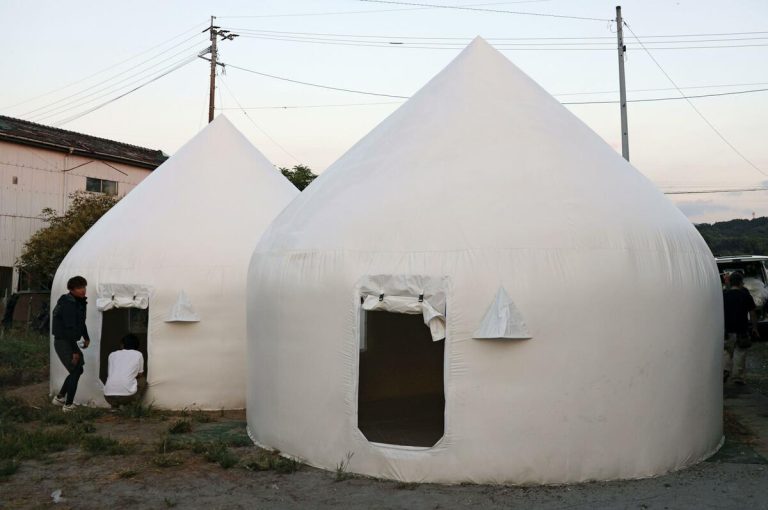 Des « maisons instantanées » offrent un abri aux victimes du séisme de Kumamoto