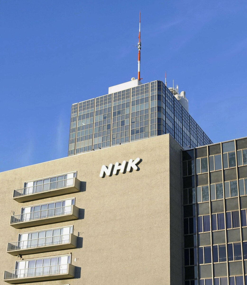 La chaîne publique japonaise NHK affirme qu'une employée a été agressée sexuellement par un membre de la distribution du programme