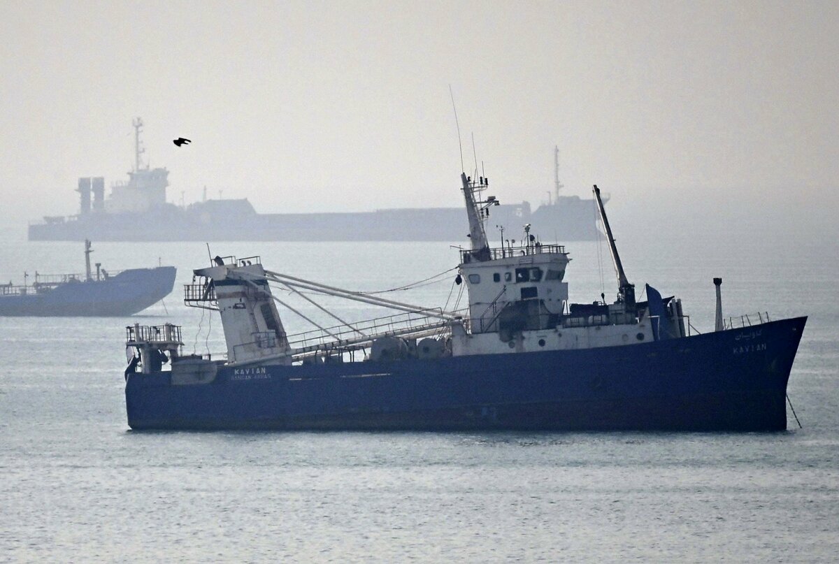 Le Japon dit que le transit d'Ormuz par l'Iran devrait être exempt de frais supplémentaires (Takaichi)