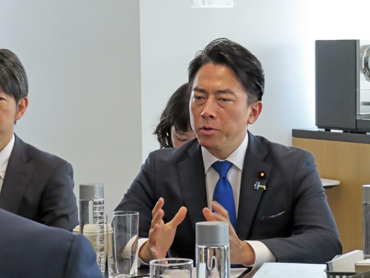 Le Japon envisage d'introduire l'IA de fabrication américaine dans les opérations des FDS, commandement