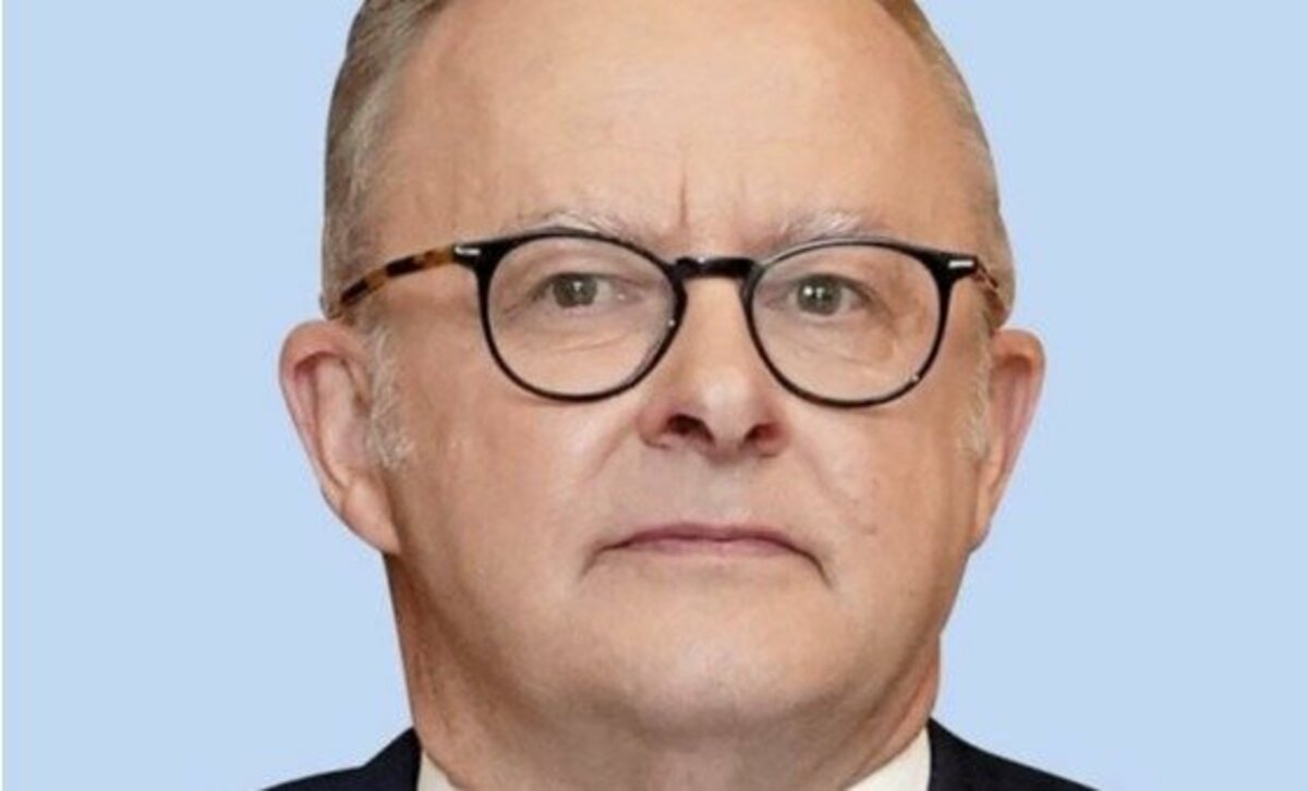 Le Premier ministre australien critiqué pour une blague « grossière » sur le cadeau de melon Takaichi