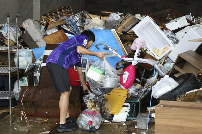 Les dégâts causés par la catastrophe provoquée par les pluies de Chiba s'alourdissent, le bilan s'élève à 10 morts 1 Les dégâts causés par la catastrophe provoquée par les pluies de Chiba s'alourdissent, le bilan s'élève à 10 morts