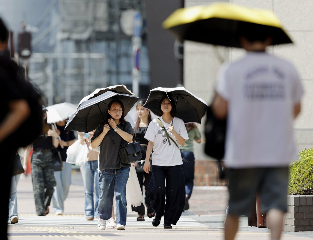 Mercure dépasse les 40 °C à Fukuoka, dans le sud-ouest du Japon, pour un 10e jour record